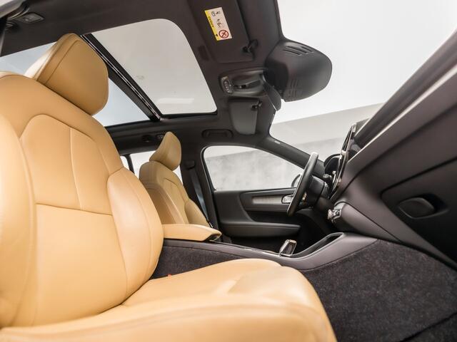 Volvo XC40 1.5 T5 Recharge Inscription 262Pk Automaat (PANORAMADAK, APPLE CARPLAY, MEMORY SEAT, ZWART HEMEL, CAMERA, LEDER, SPORTSTOELEN, ELEK ACHTERKLEP, NIEUWSTAAT)
