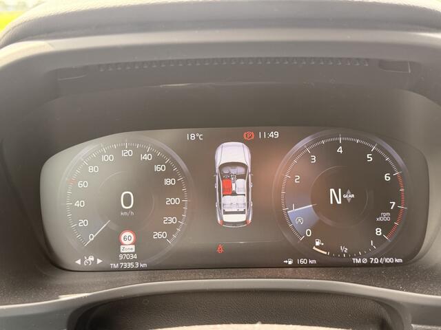 Volvo XC40 1.5 T3 | ACC | Pano | Harman/Kardon | Cam