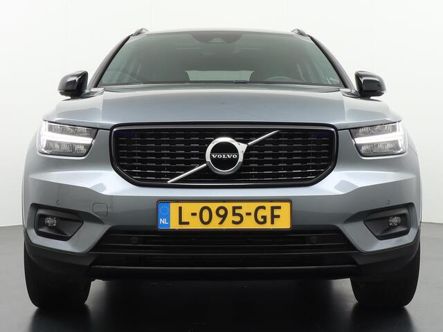 Volvo XC40 1.5 T3 R-Design Panodak/Trekhaak/Leder/HarmanKardon etc.