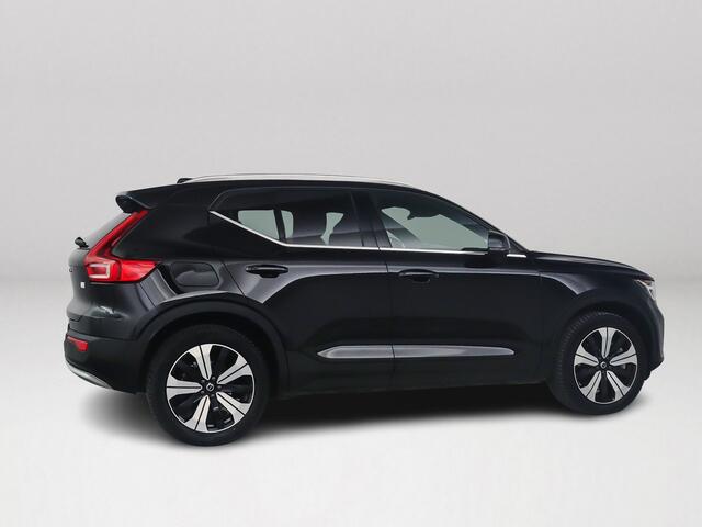 Volvo XC40 T4 Plug-in hybrid Plus Bright | Parkeercamera | Harman Kardon | Stoel- en Stuurverwarming | Trekhaak