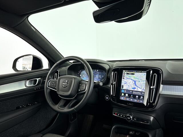 Volvo XC40 B4 Plus Dark | Parkeercamera | Harman Kardon | Stoel- en Stuurverwarming | Trekhaak
