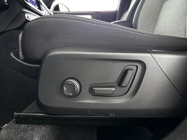 Volvo XC40 B4 Plus Dark | Parkeercamera | Harman Kardon | Stoel- en Stuurverwarming | Trekhaak