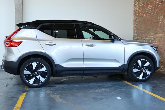 Volvo XC40 Single Motor Extended Range Ultimate 82 kWh | Semi-Electrische Wegklapbare Trekhaak | Panoramadak | 360° Parkeercamera | Parkeersensoren voor + achter | Google Infotainment | 4-Seizoenenbanden | Stoelverwarming | Stuurwielverwarming