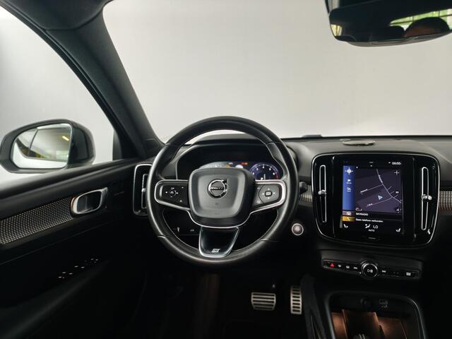 Volvo XC40 1.5 T3 R-Design | Achteruitrijcamera | Navigatie | Stoelverwarming | Elektrische Achterklep |