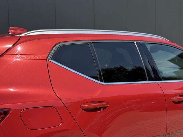 Volvo XC40 1.5 T5 Recharge Inscription Expression Panoramadak | Harman Kardon Audio | Camera | Getint glas