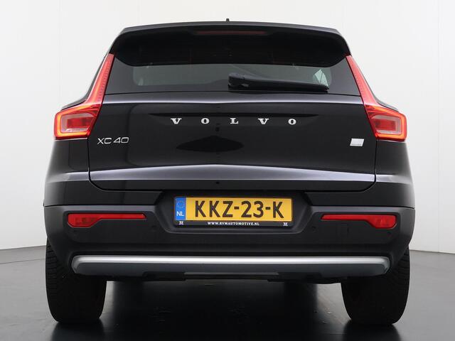 Volvo XC40 1.5 T5 Recharge Inscription VAN: 35.900,- VOOR: 33.877,- UW WKVOORDEEL: 2.023,- | HARMAN KARDON | ELECTR. STOELEN | UNIEKE KMSTAND | CAMERA | ELECTR. ACHTERKLEP | RIJKLAAR INCL. 12 MND BOVAG GARANTIE