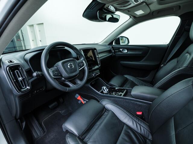 Volvo XC40 T4 Recharge Ultimate Dark