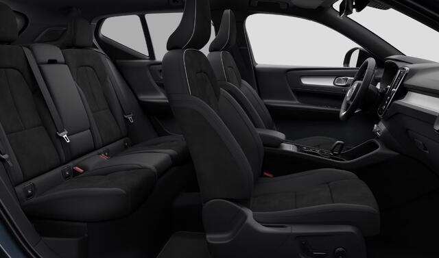Volvo XC40 B4 211PK Automaat Plus Dark Panoramadak/ Adaptive Cruise Control/ 360 Camera/ Google infotainment/ Elektrisch verstelbare stoelen met geheugen/ Apple Carplay/ Android Auto