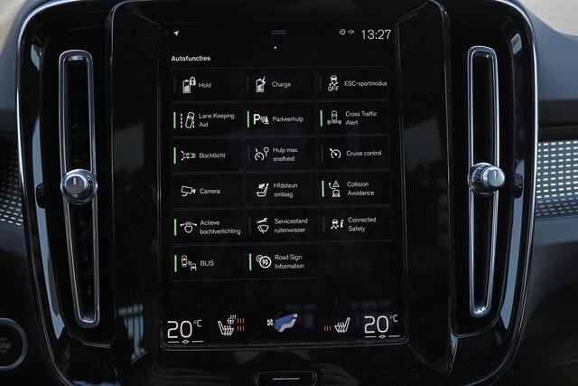 Volvo XC40 T4 Recharge R-Design Expression - IntelliSafe Assist & Surround - Harman/Kardon audio - Adaptieve LED koplampen - Parkeercamera achter - Verwarmde voorstoelen & stuur - Parkeersensoren voor & achter - Draadloze tel. lader - Extra getint glas - 19' LMV