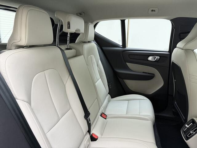 Volvo XC40 T3 Inscription | Parkeer Camera | Blis | Stoelverwarming