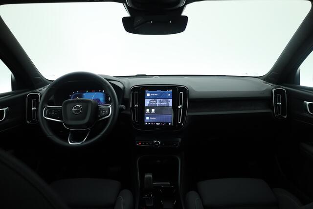 Volvo XC40 Single Motor Extended Range Plus 82 kWh | Rijklaar! | Dig. Cockpit | Bliss | Pilot Assist | Stuur- Stoelverw. | Camera+PDC | Google | App.Connect | Elek. Klep | Led | LM V