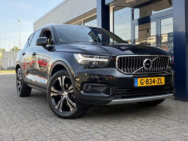 Volvo XC40 1.5 T3 Inscription / Automaat / NL-Auto / Dealer-Onderhouden / Vol-Leder / Open/Panodak / Stoelverwarming / Cruise-Control / Elektr.-Wegklapbare Trekhaak / Climate-Control / Standkachel / Digitaal-Dashboard / Keyless / LED / DAB / Navi / Apple-Carplay & A