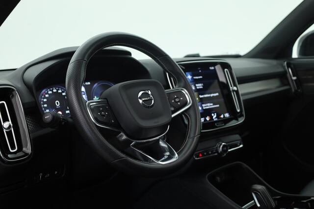 Volvo XC40 1.5 T5 Recharge R-Design | SOH 88.2% | Pano | Trekhaak | Memory | Leder | 360cam | Adapt. Cruise | Stoel-Stuurverw.