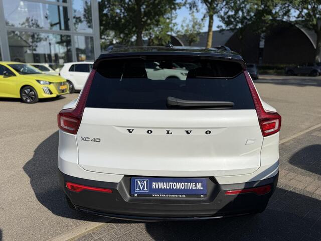 Volvo XC40 Recharge Core 70 kWh VAN: 32.900,- VOOR: 30.877,- UW WKVOORDEEL: 2.023,- | SOH 94% | VOLVO DEALER ONDERHOUDEN| ACHTERUITRIJCAMERA|