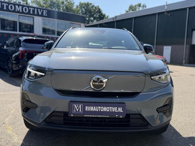 Volvo XC40 Recharge Core 70 kWh VAN: 32.900,- VOOR: 30.877,- UW WKVOORDEEL: 2.023,- | SOH 96% | VOLVO DEALER ONDERHOUDEN| ACHTERUITRIJCAMERA| WARMTEPOMP| STOEL + STUURVERWARMING