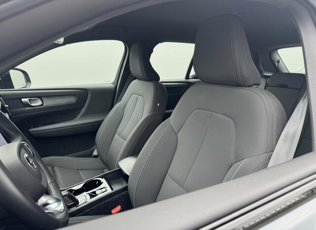 Volvo XC40 1.5 T4 Recharge Inscription Expression | Trekhaak! | Rijklaar geleverd incl 12 maanden BOVAG garantie! |