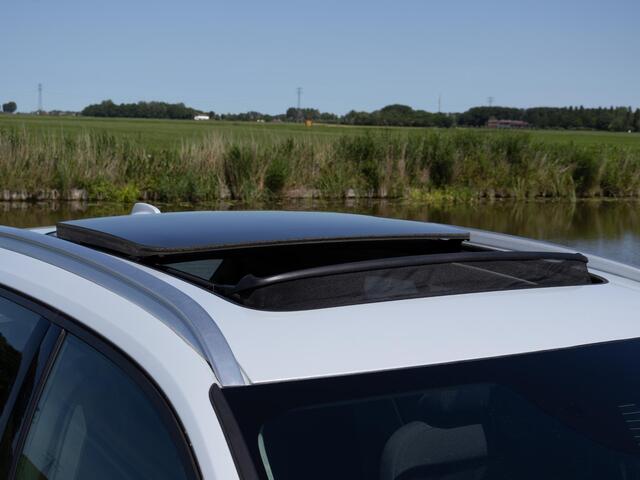 Volvo XC40 1.5 T5 Recharge Business Pro Pano Harman/Kardon Trekhaak