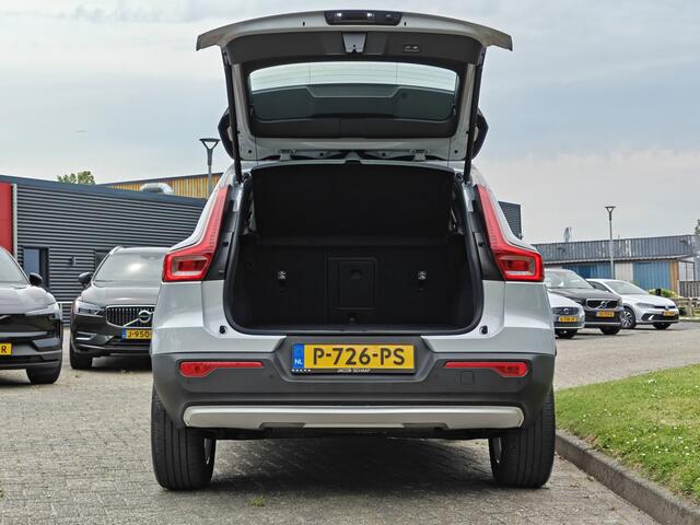 Volvo XC40 T2 130PK Momentum Business | BLIS | Camera Achter | PDC V+A | Carplay | Adapt. Cruise