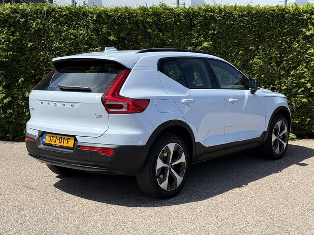 Volvo XC40 B4 Plus Dark Trekhaak Automaat