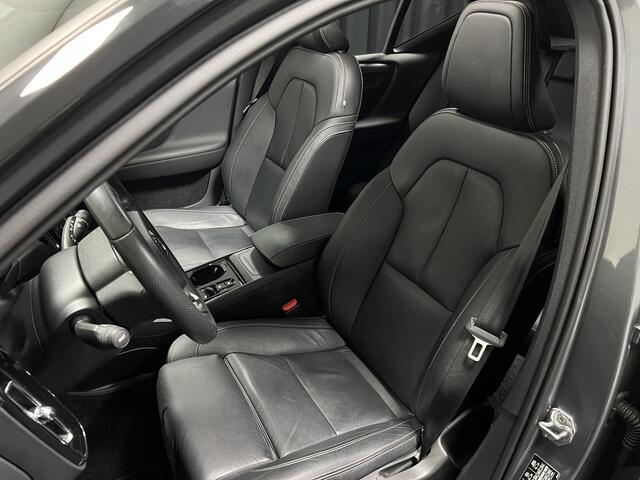 Volvo XC40 2.0 T4 R-Design | PANO | 360 CAMERA | NAVI | KEYLESS |