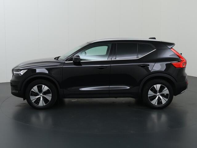 Volvo XC40 1.5 T5 Recharge Inscription Expression | Trekhaak Elektr. | Stoelverwarming | Cruise Control Adaptief | Stoel voor links electr. verstelbaar (met Memory) | Navigatie |