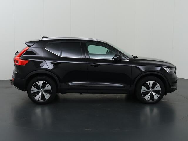 Volvo XC40 1.5 T5 Recharge Inscription Expression | Trekhaak Elektr. | Stoelverwarming | Cruise Control Adaptief | Stoel voor links electr. verstelbaar (met Memory) | Navigatie |