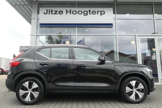 Volvo XC40 1.5 T4 Plug-in hybrid Essential Bright FACELIFT!, WINTER PACK, CRUISE, CLIMA, NAVI, CAMERA, PDC V&A, APPLE CARPLAY/ANDROID AUTO, 36.951KM