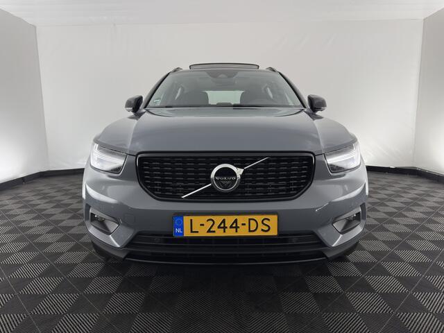Volvo XC40 1.5 T4 Recharge R-Design Expression {SoH-83%} (Plug-in) (INCL-BTW) Aut. *PANO | DIGI-COCKPIT | HARMAN/KARDON | BLINDSPOT | KEYLESS | DAB | SPORTSEATS | FULL-LED | NAVI-FULLMAP | CAMERA | ECC | TOWBAR | 18'' ALU*