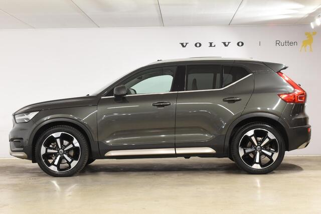 Volvo XC40 T5 247PK AWD Inscription Automaat / Navigatie / Adaptive Cruise control / 360 Camera / 20'' velgen / Panorama schuif-kanteldak / Harman Kardon / Elektrisch verstelbare stoelen met geheugen / Stoelverwarming v+a / Stuurverwarming / Trekhaak