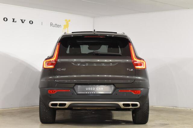Volvo XC40 T5 247PK AWD Inscription Automaat / Navigatie / Adaptive Cruise control / 360 Camera / 20'' velgen / Panorama schuif-kanteldak / Harman Kardon / Elektrisch verstelbare stoelen met geheugen / Stoelverwarming v+a / Stuurverwarming / Trekhaak