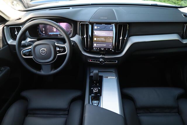 Volvo XC60 Recharge T6 AWD Ultimate Dark | Longe Range | 22'' LM velgen |