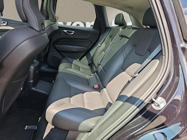 Volvo XC60 2.0 T6 Plug-in hybrid AWD Plus Dark | Trekhaak | 360 graden camera | Panoramadak | Lederen bekleding |