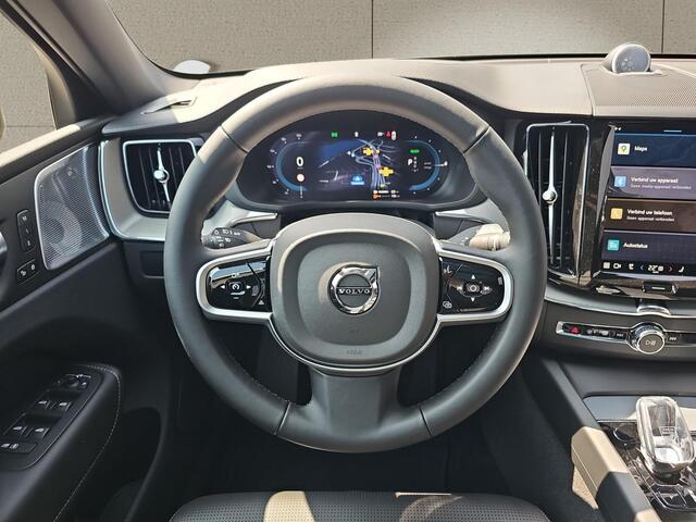 Volvo XC60 2.0 T6 Plug-in hybrid AWD Ultra Black Edition | Luchtvering | Bowers & Wilkins Audio | Massagefunctie voorstoelen | 360 graden camera |