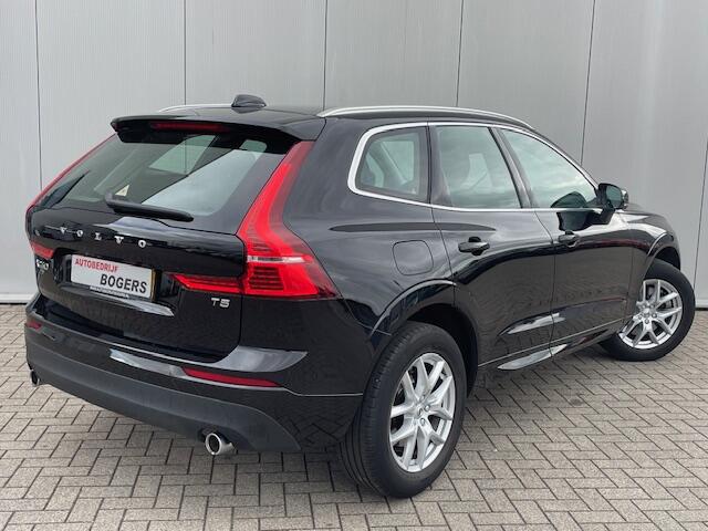 Volvo XC60 2.0 T5 Momentum 251 Pk Automaat Navigatie, Climate Control, Cruise Control, 18"Lm, Parkeersensoren, LED Koplampen