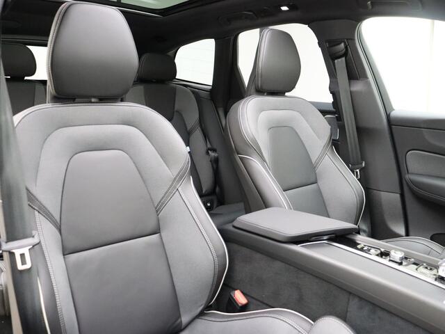 Volvo XC60 T8 455pk AWD Ultra Black Edition Luchtvering / Bowers en Wilkins audio / 22'' velgen / Gelaagd glas / Alarm klasse 3 /