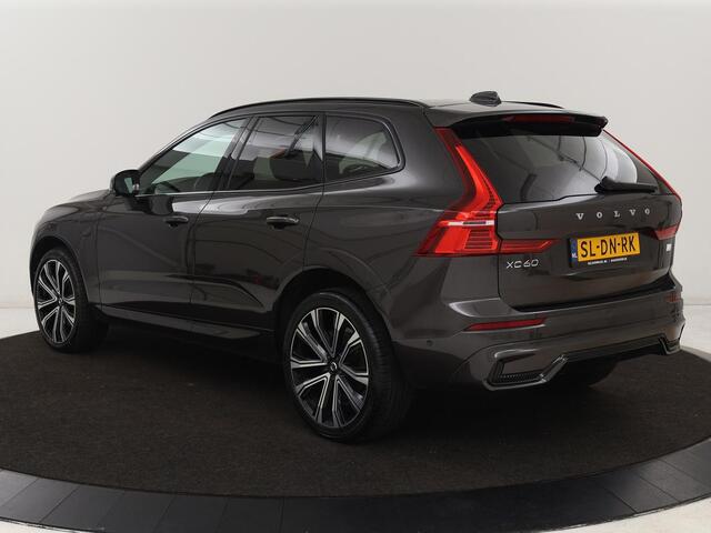 Volvo XC60 2.0 Recharge T8 AWD R-Design | Panoramadak | Trekhaak | Stoel & stuurverwarming | 360 Camera | 21'' | Harman/Kardon | Adaptive cruise | Keyless | Carplay | Memory | PHEV | Plug In