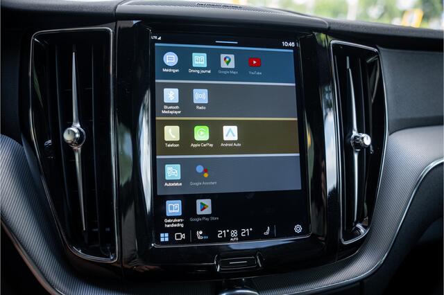 Volvo XC60 2.0 T8 Plug-in hybrid AWD R-Design ** Panodak ** Ventilatie ** Harman/Kardon