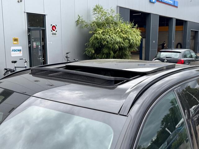 Volvo XC60 2.0 Recharge T6 AWD R Design - Pan dak - leer - stoel/stuurv Long Range