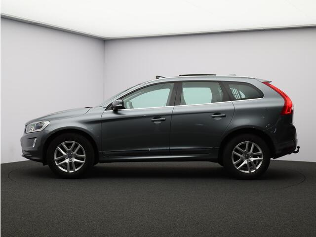 Volvo XC60 T5 FWD Polar+ / Trekhaak / Panoramadak / Elek. verstelbare stoelen / Stoel+ voorruitverwarming / Cruise Control / Zwart Leder / Achteruitrijcamera