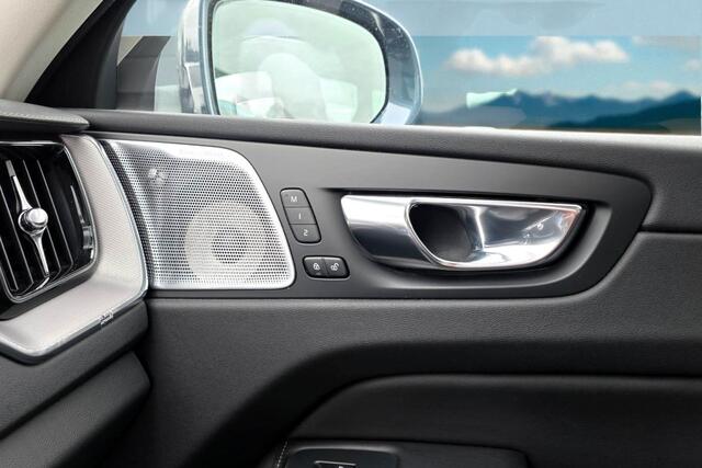 Volvo XC60 2.0 T6 Recharge AWD 250kW/340pk Aut8 Inscription Exclusive LUCHTVERING + BOWERS&WILKINS + PANORAMADAK + PILOT ASSIST + ADAPT.CRUISE + STOELVERWARMING&-VENTILATIE + 360 CAMERA + KEYLESS + HEAD-UP + PARKSENSOREN + 21" LM-VELGEN!!