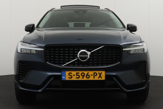 Volvo XC60 2.0 T6 PHEV AWD Plus Dark Pano-dak Leder Memory Trekhaak LED
