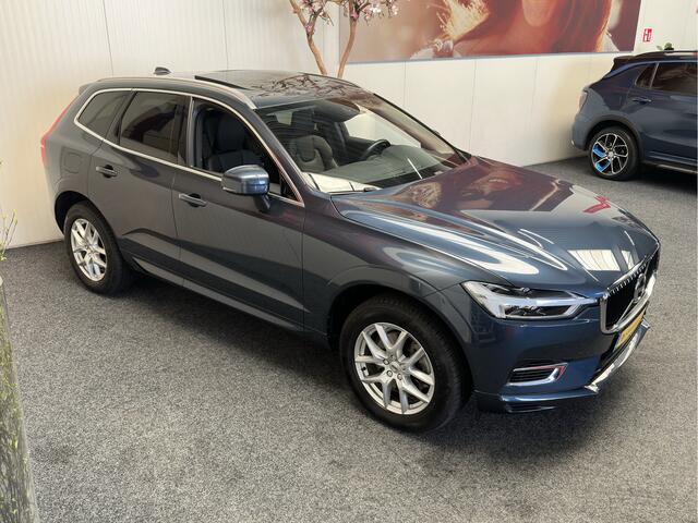 Volvo XC60 2.0 T8 TWIN ENGINE AWD MOMENTUM PRO LEDER NAVIGATIE ADAPTIVE CRUISE CONTROL APPLE CARPLAY/ANDROID PANORAMA SCHUIF/KANTELDAK RIJSTROOKSENSOREN DODEHOEKSENSOREN ZEER MOOI !! 3010