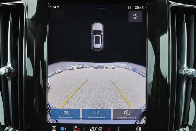 Volvo XC60 T6 Recharge AWD Core Bright - LONG RANGE - Panorama/schuifdak - IntelliSafe Assist & Surround - Adaptieve LED koplampen - Parkeercamera achter - Verwarmde voorstoelen, stuur & achterbank - Parkeersensoren voor & achter - Draadloze tel. lader - Extra getin