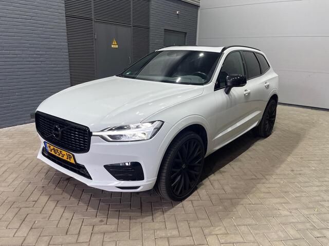 Volvo XC60 T4 R-Design | Panoramadak | ACC | Trekhaak | BLIS | Camera | Vol-Leder