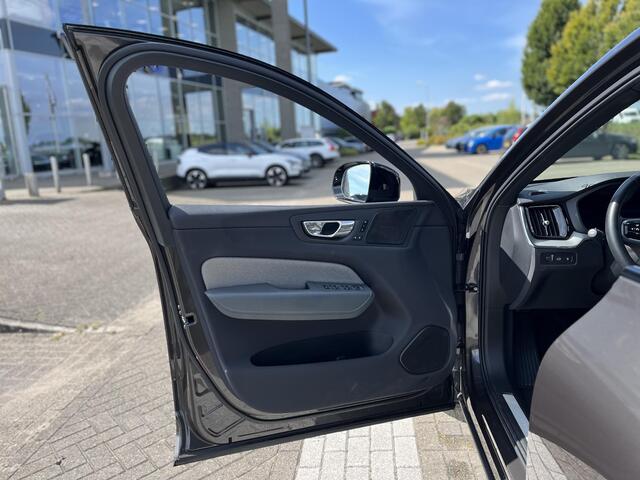 Volvo XC60 T8 Plug-in hybrid AWD Plus Dark | Harman/Kardon | Memoryseats | 21 Inch Velgen | Trekhaak |
