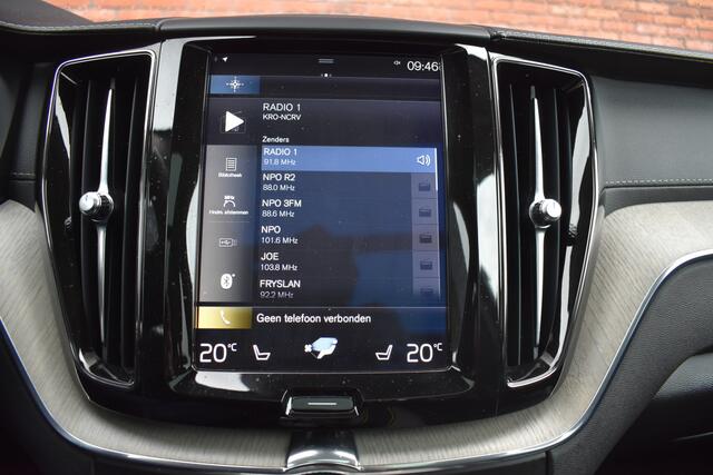 Volvo XC60 2.0 T8 Twin Engine AWD Inscription Luchtvering | 360 Camera | Trekhaak | Leder