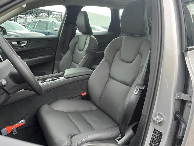Volvo XC60 2.0 T6 Plug-in hybrid AWD Ultra Dark | Trekhaak | Panoramdak | Harman/Kardon |
