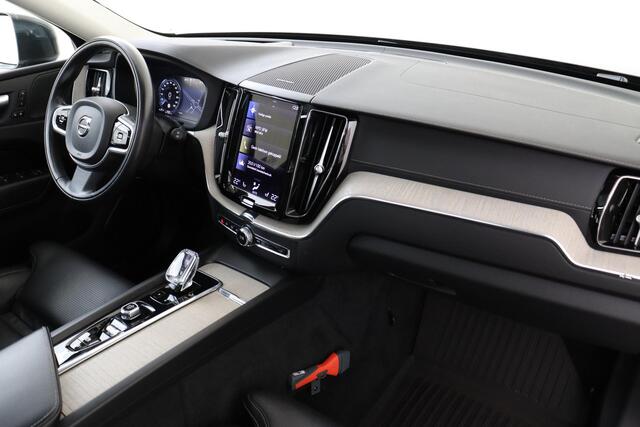 Volvo XC60 RECHARGE T8 AWD INSCRIPTION -PANO.DAK|HARMAN/KARDON|GEVENT.LEDER+MASSAGE|LUCHTVERING|360°CAM|TREKHAAK|ADAP.LED