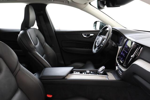 Volvo XC60 RECHARGE T8 AWD INSCRIPTION -PANO.DAK|HARMAN/KARDON|GEVENT.LEDER+MASSAGE|LUCHTVERING|360°CAM|TREKHAAK|ADAP.LED