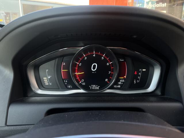 Volvo XC60 2.0 T5 FWD Momentum | Stoel/stuurverw. | Keyless | Memory | Camera | Navi | Pano | Trekhaak